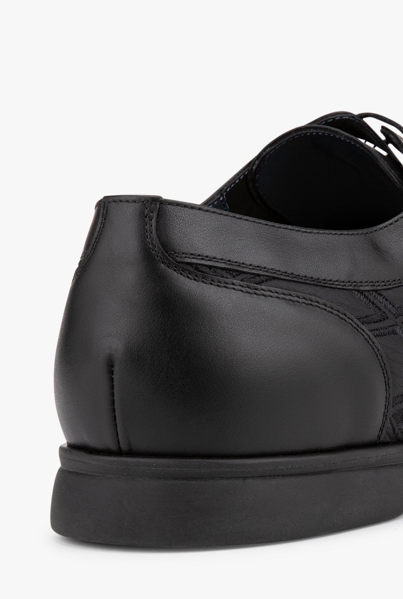 Rhombus Quilted Derbies