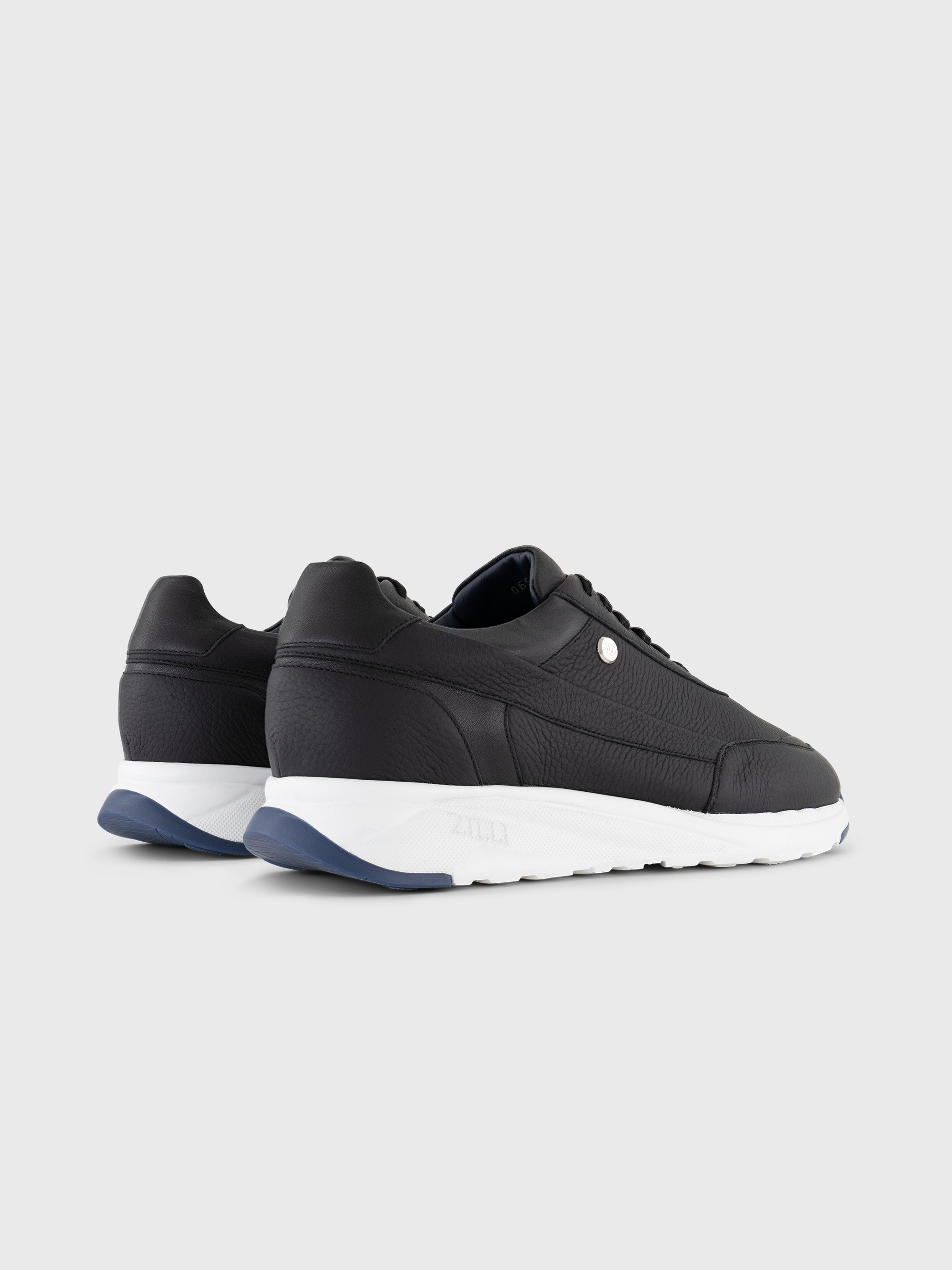Run Sneakers