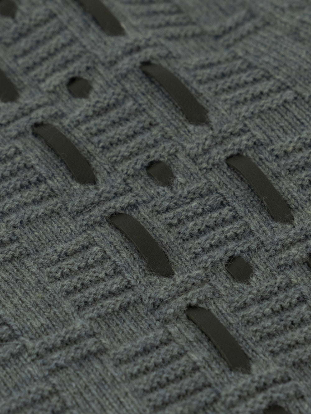 Basket-Weaved Cardigan - Winter Eucaliptum