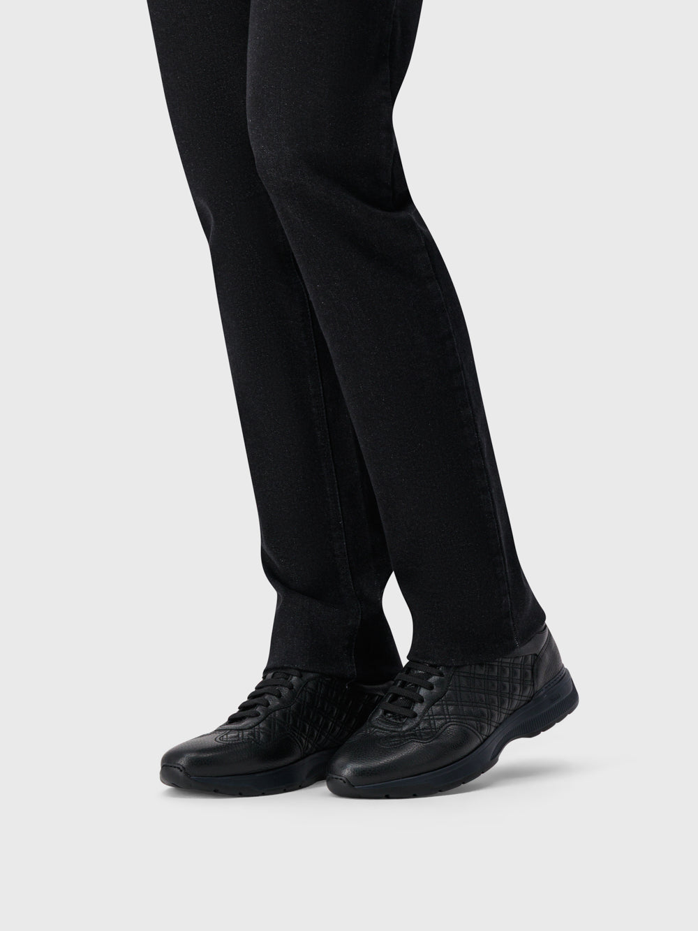 Кожаные кроссовки с алмазной строчкой - Черный