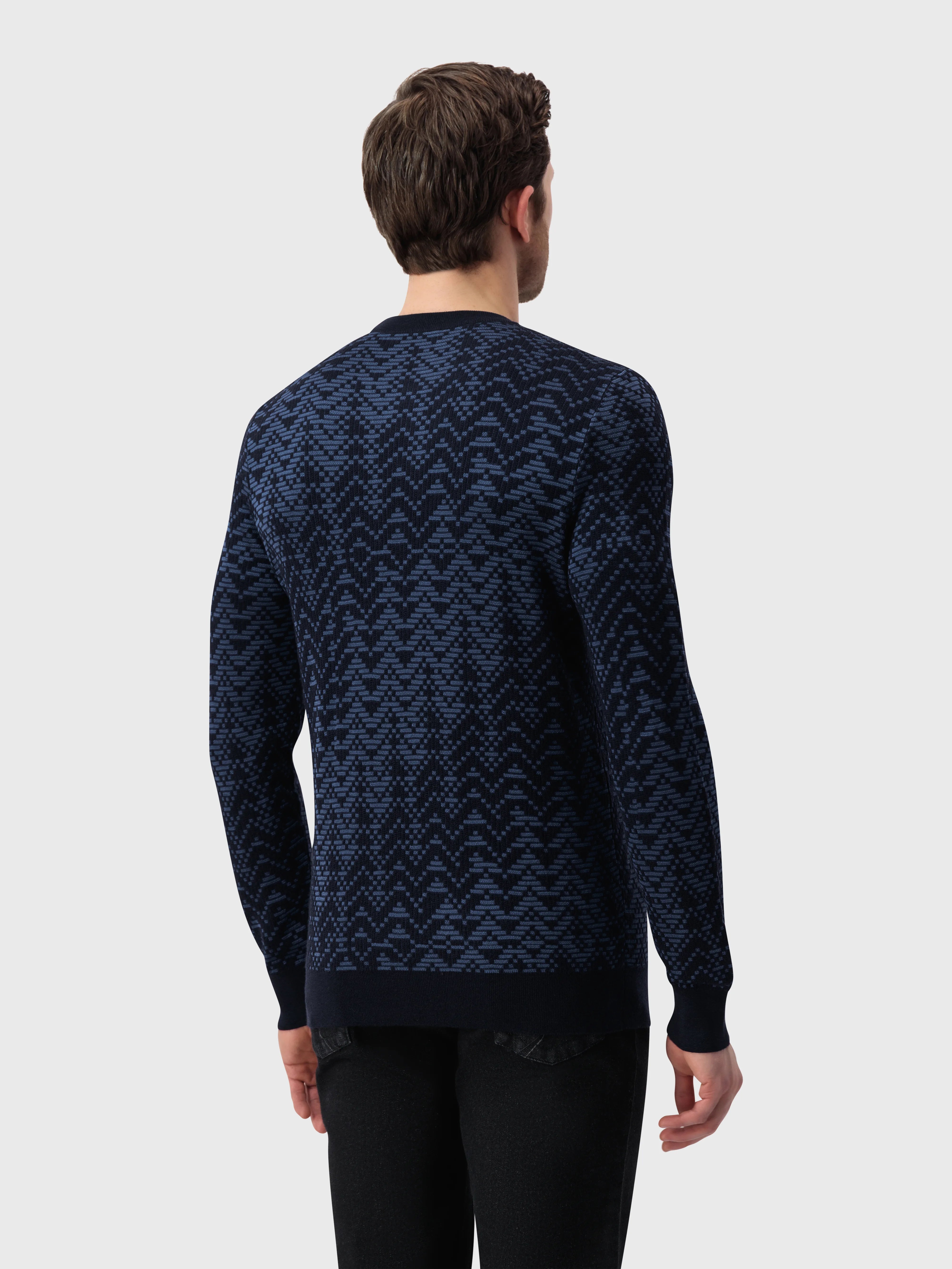 Chevron Patterned Pullover - Dark Navy