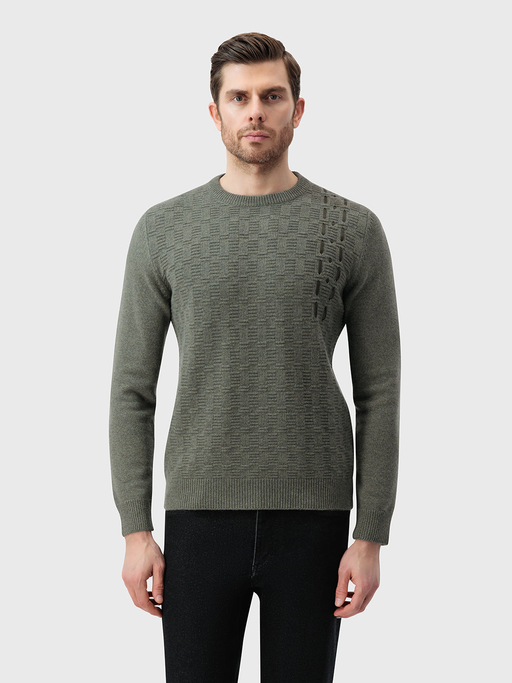 100% Lambswool Pullover with Leather Detail - Winter Eucaliptum