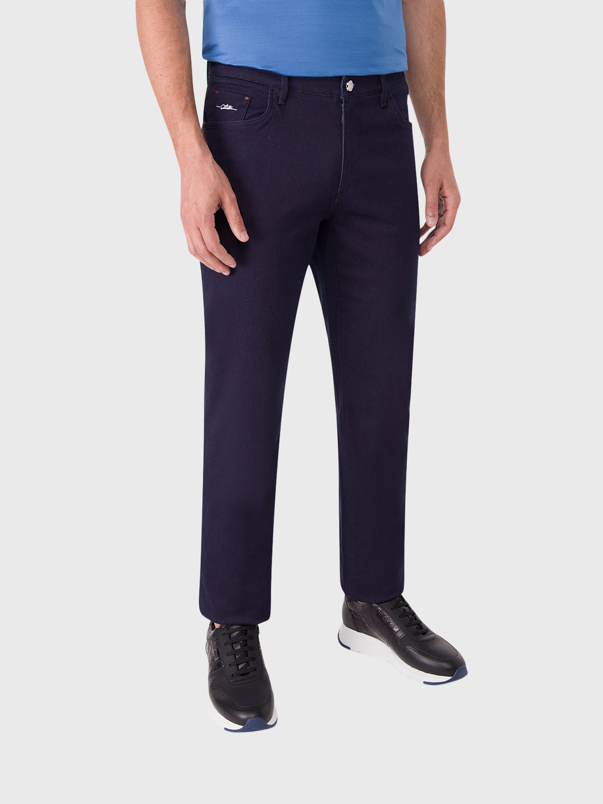 Slim Fit 5-Pocket Jeans with Signature Plaque