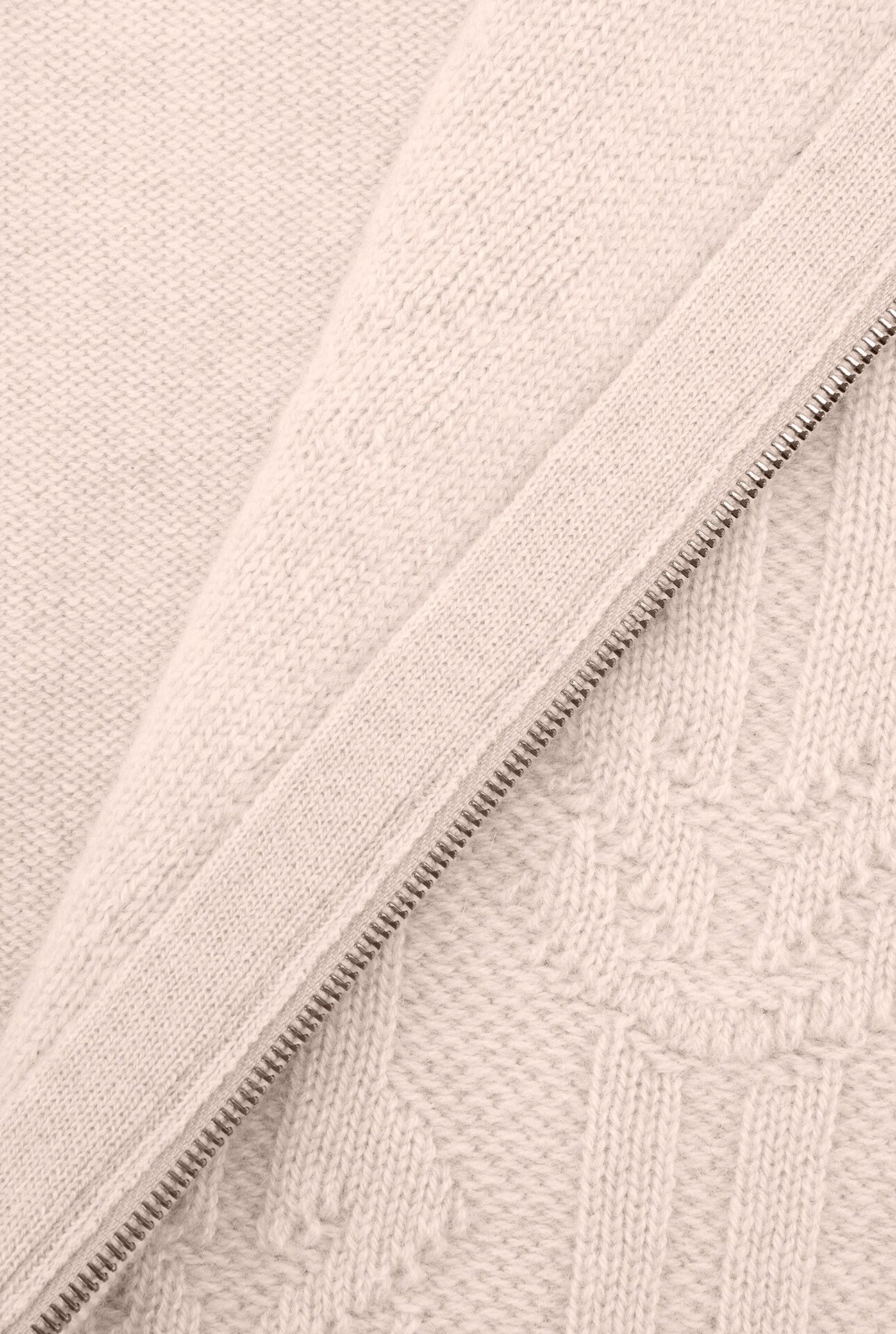Cashmere Cardigan with Suede Calfskin Details