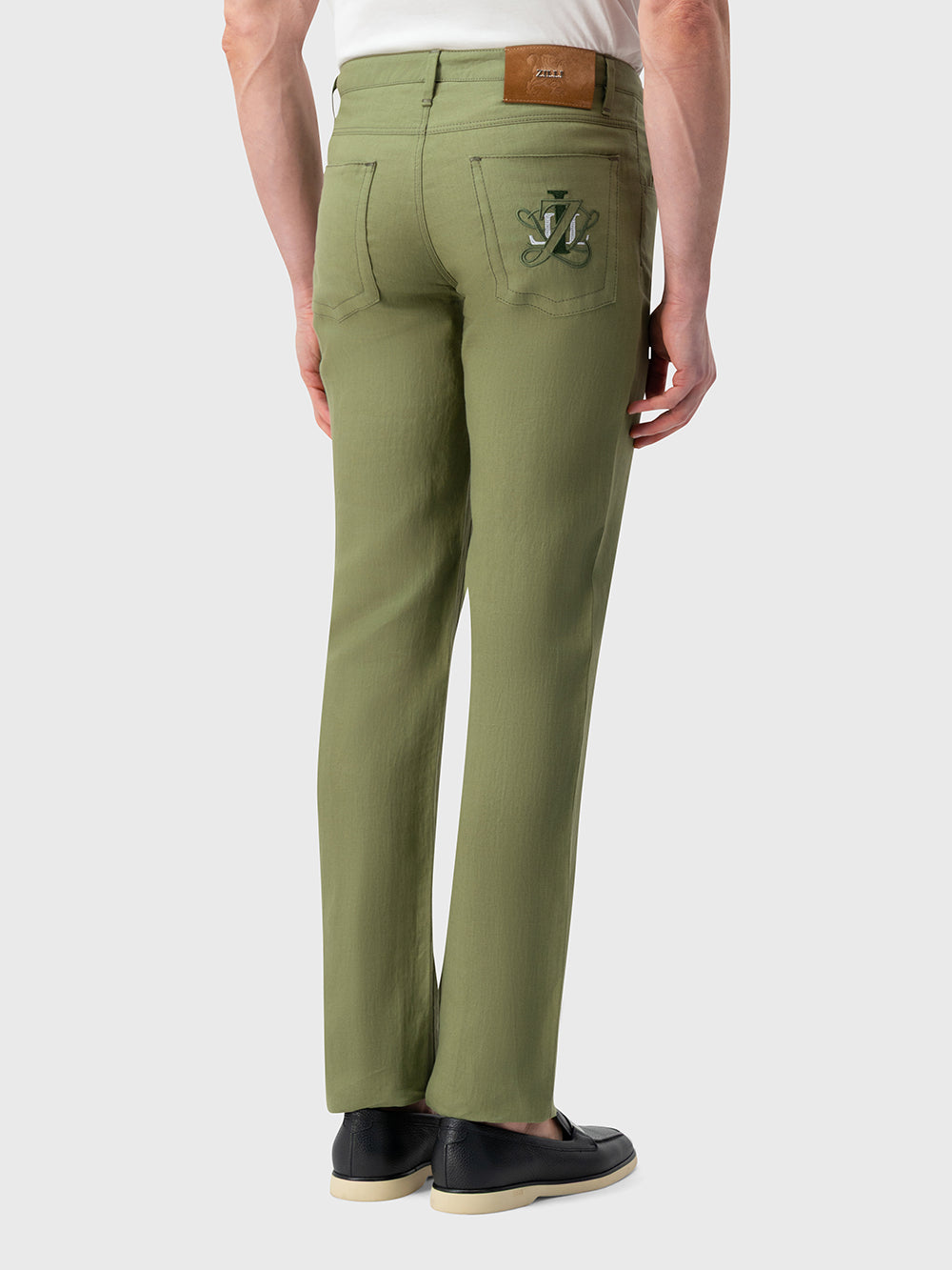 Брюки из льна облегающего кроя — цвет «Тимьян»