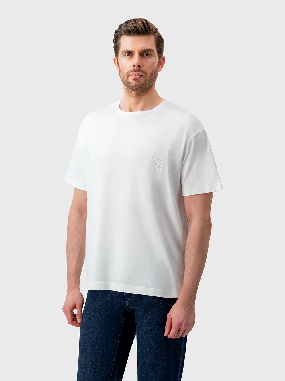 Round Neck T-Shirt with ZILLI Graphic - White