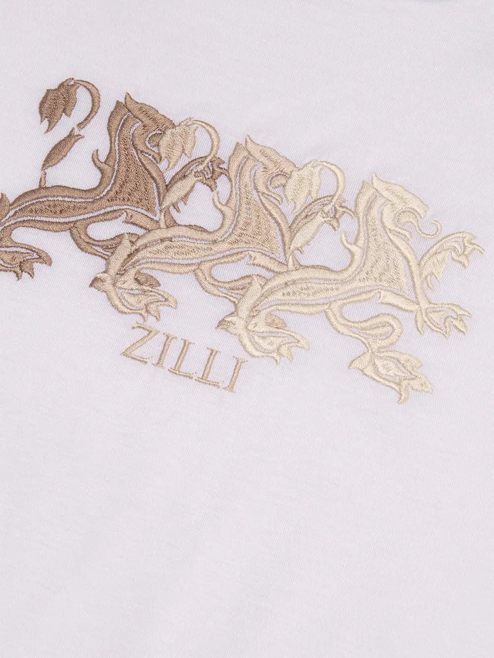 Футболка с вышивкой в виде тройного грифона