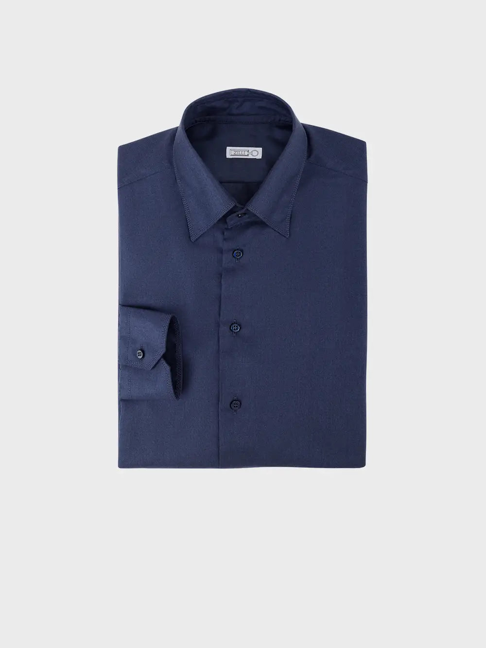 Классическая рубашка с длинными рукавами