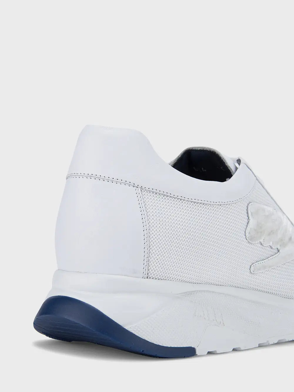 Кроссовки для бега