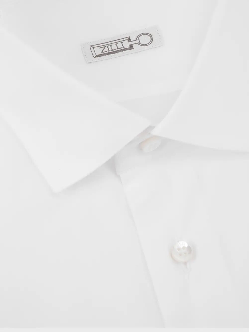 Классическая рубашка с длинными рукавами