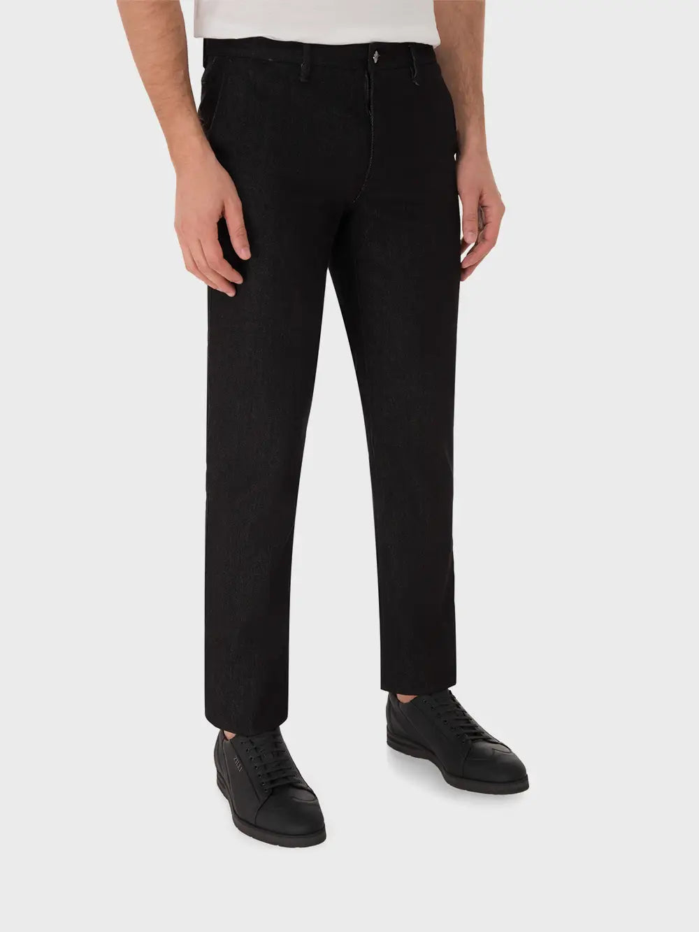 Облегающие джинсы