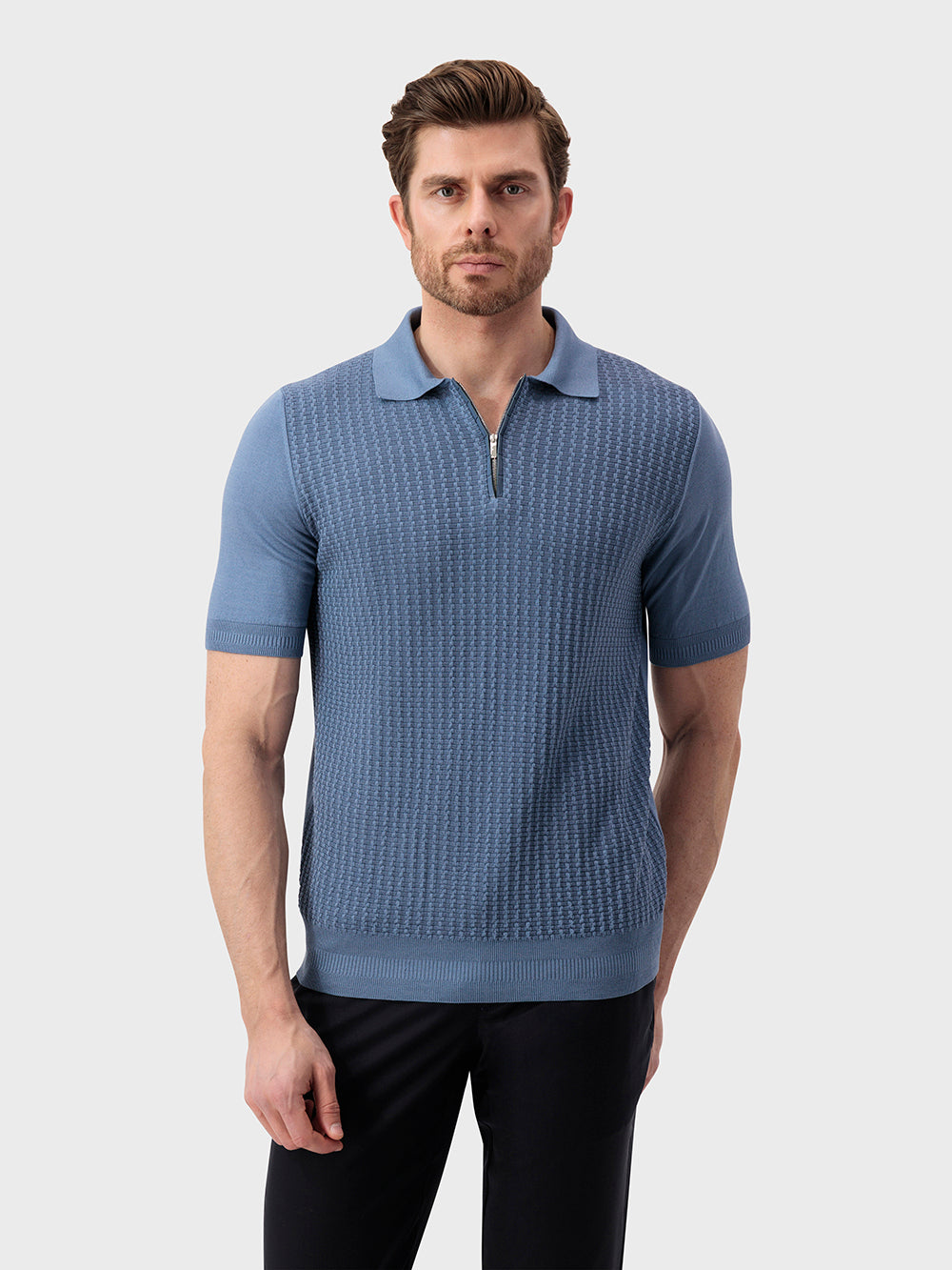 "Прямоугольное поло из шелка и хлопкового трикотажа с отделкой под крокодила - бледно-голубой оникс