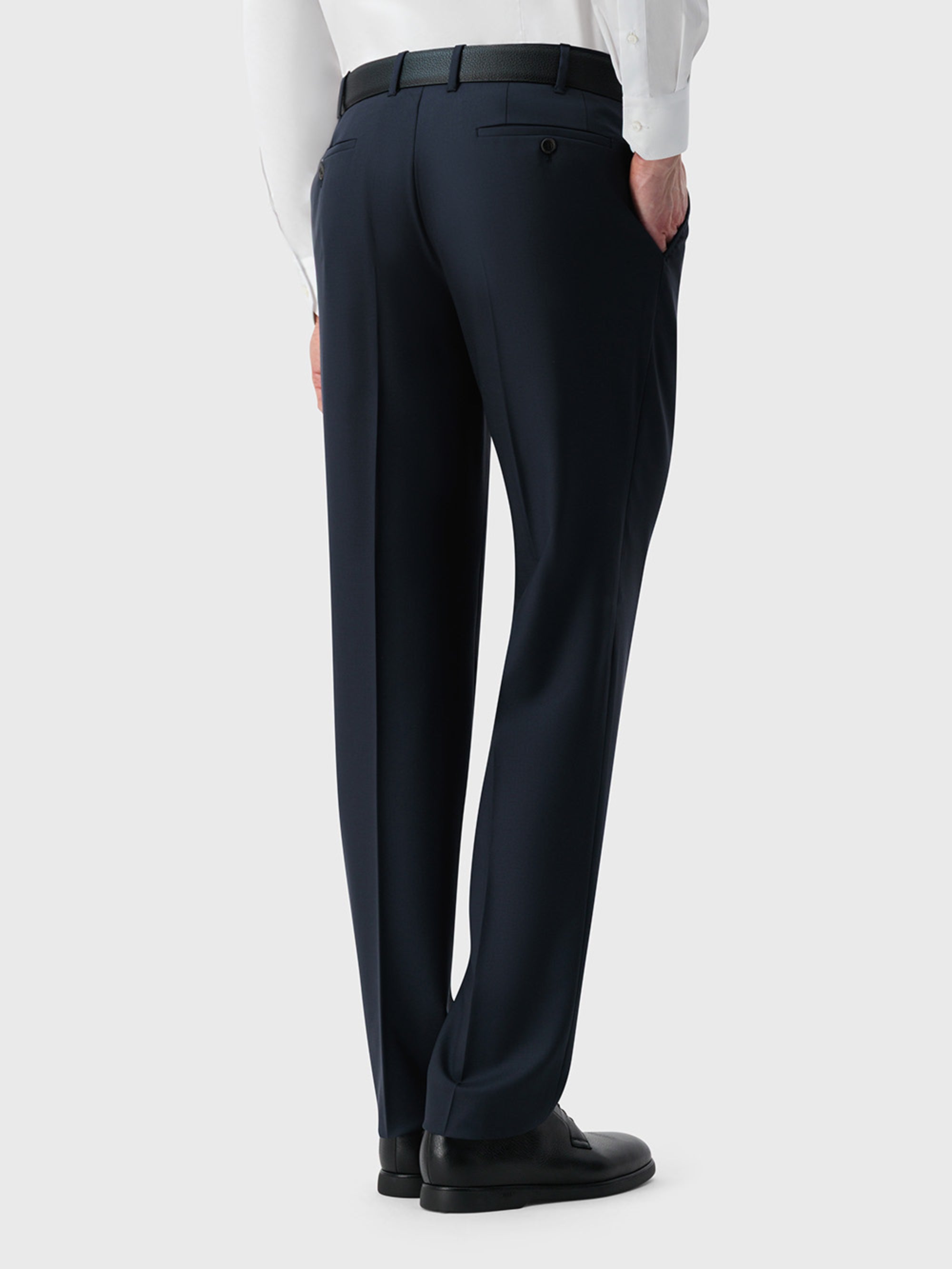 Двубортный костюм Paris Line из 95% шерсти и 5% кашемира — цвет барвинок