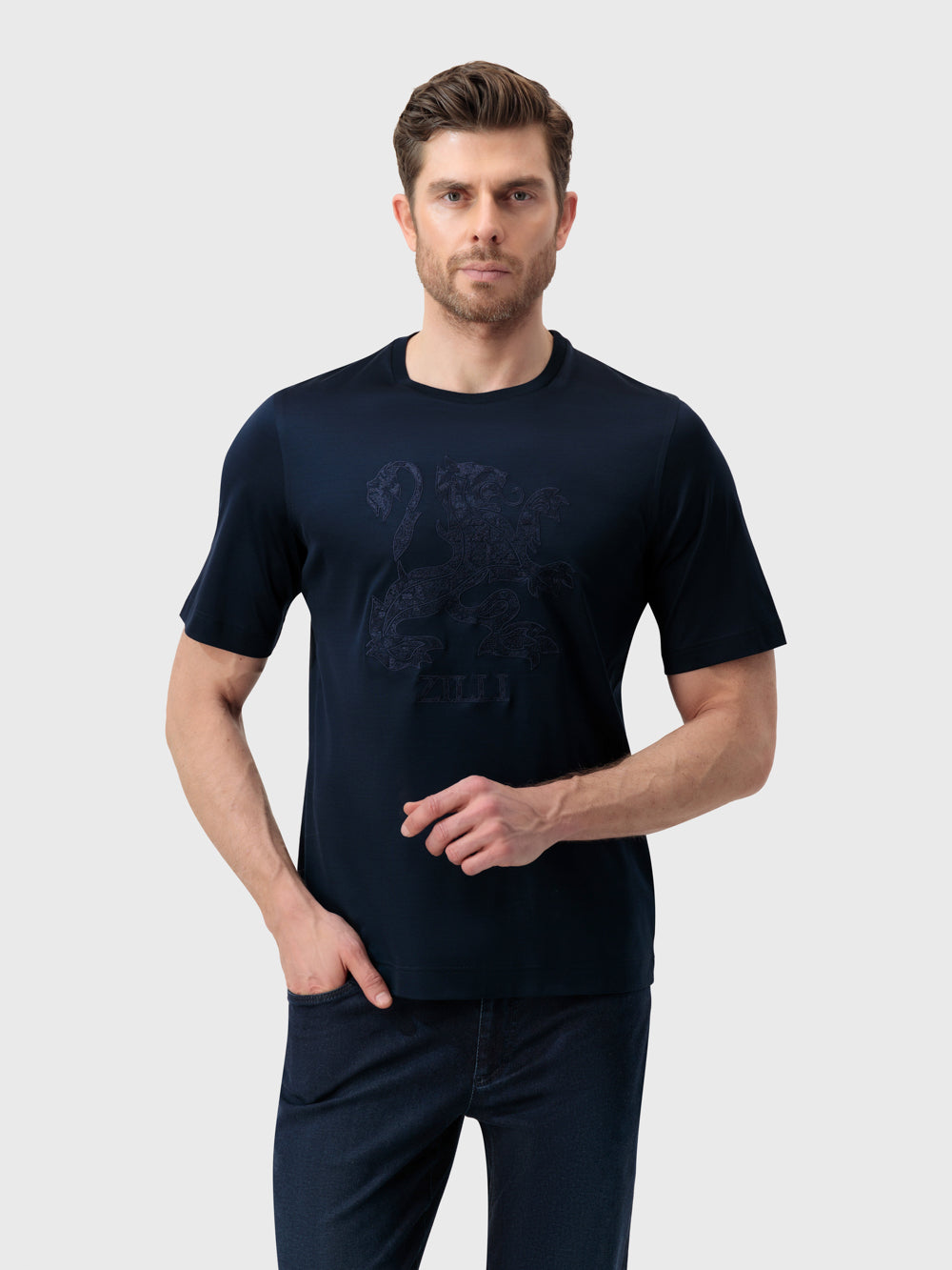 Футболка с вышивкой "Большой лев" - Темно-темноморский