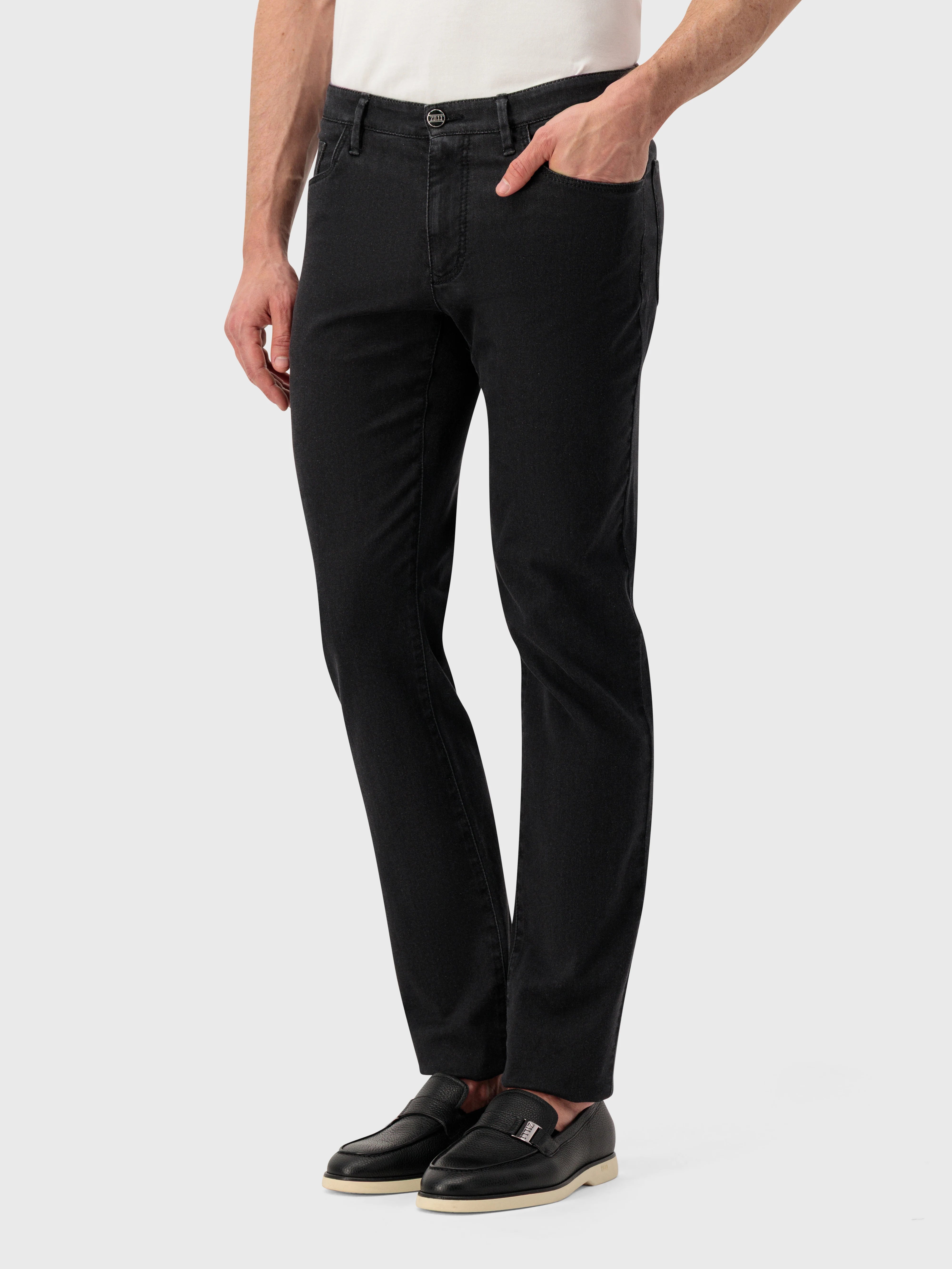 Брюки в обтяжку - Черный