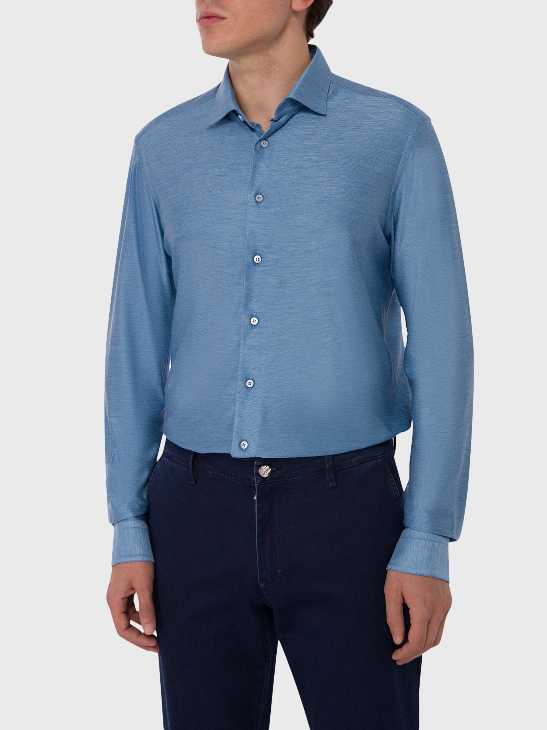 Шелковая рубашка с длинным рукавом