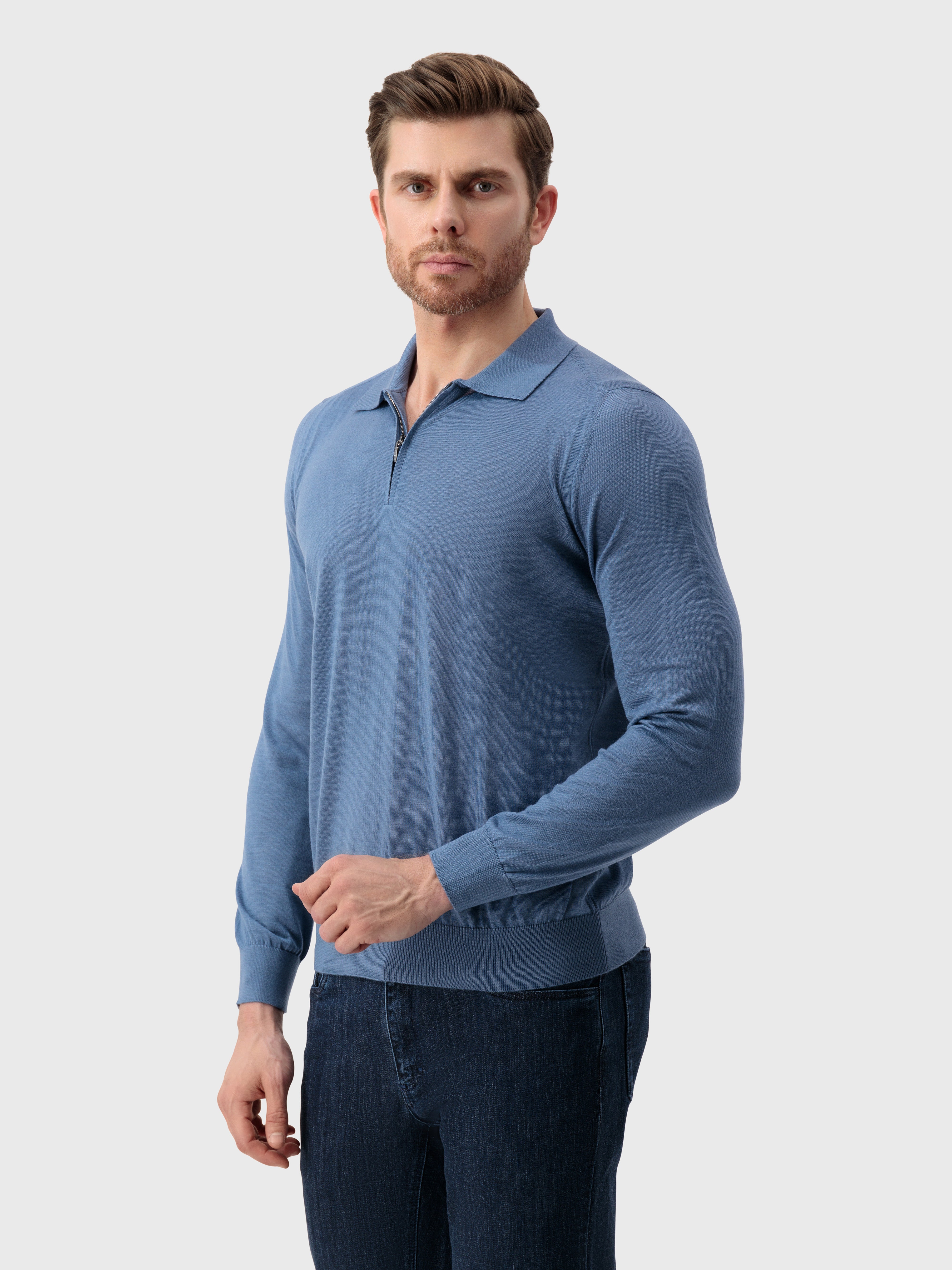 Трикотажный свитер Smoke Avio