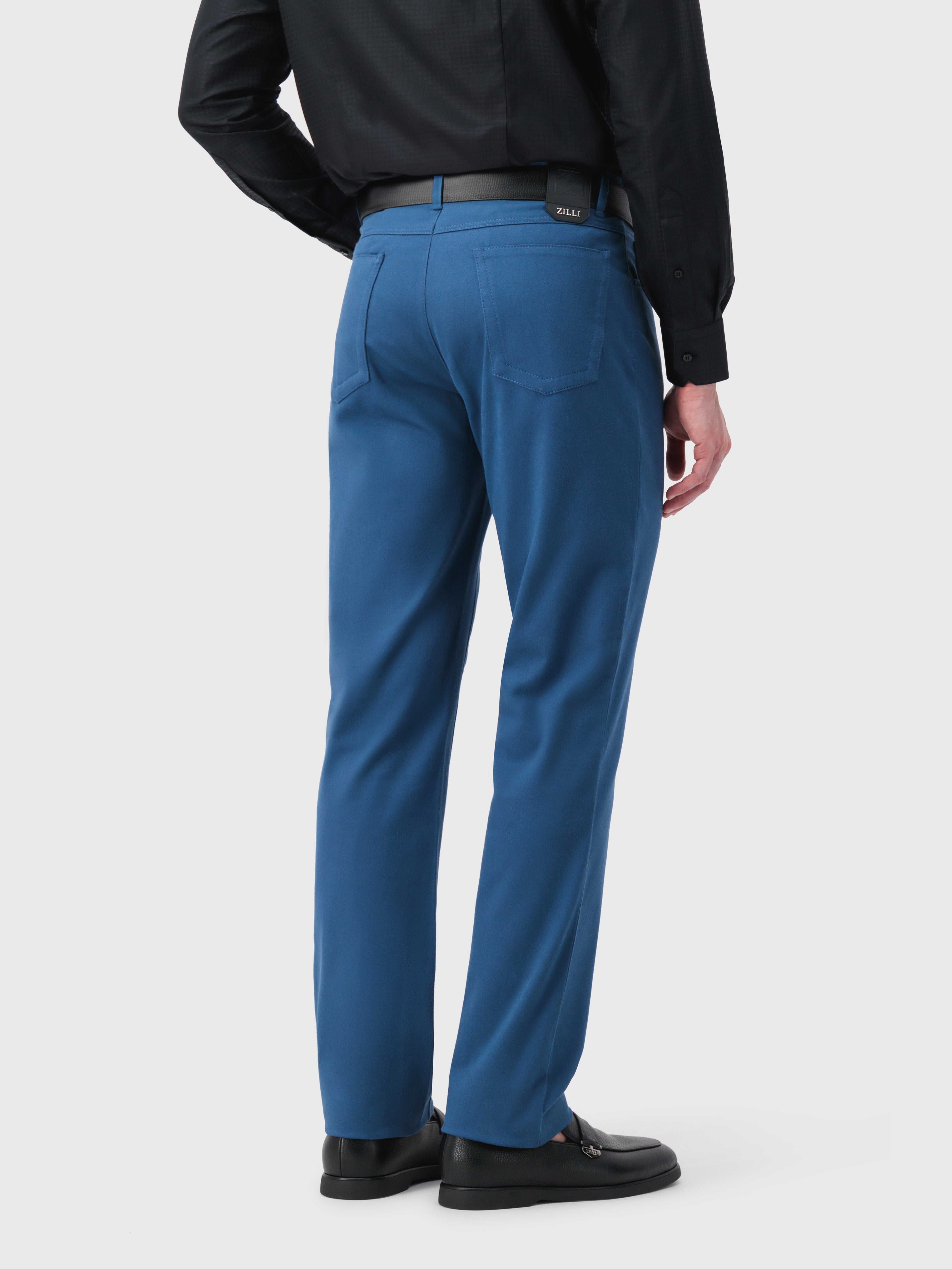 Джинсы с телячьей замшевой нашивкой "Z" Синие джинсы