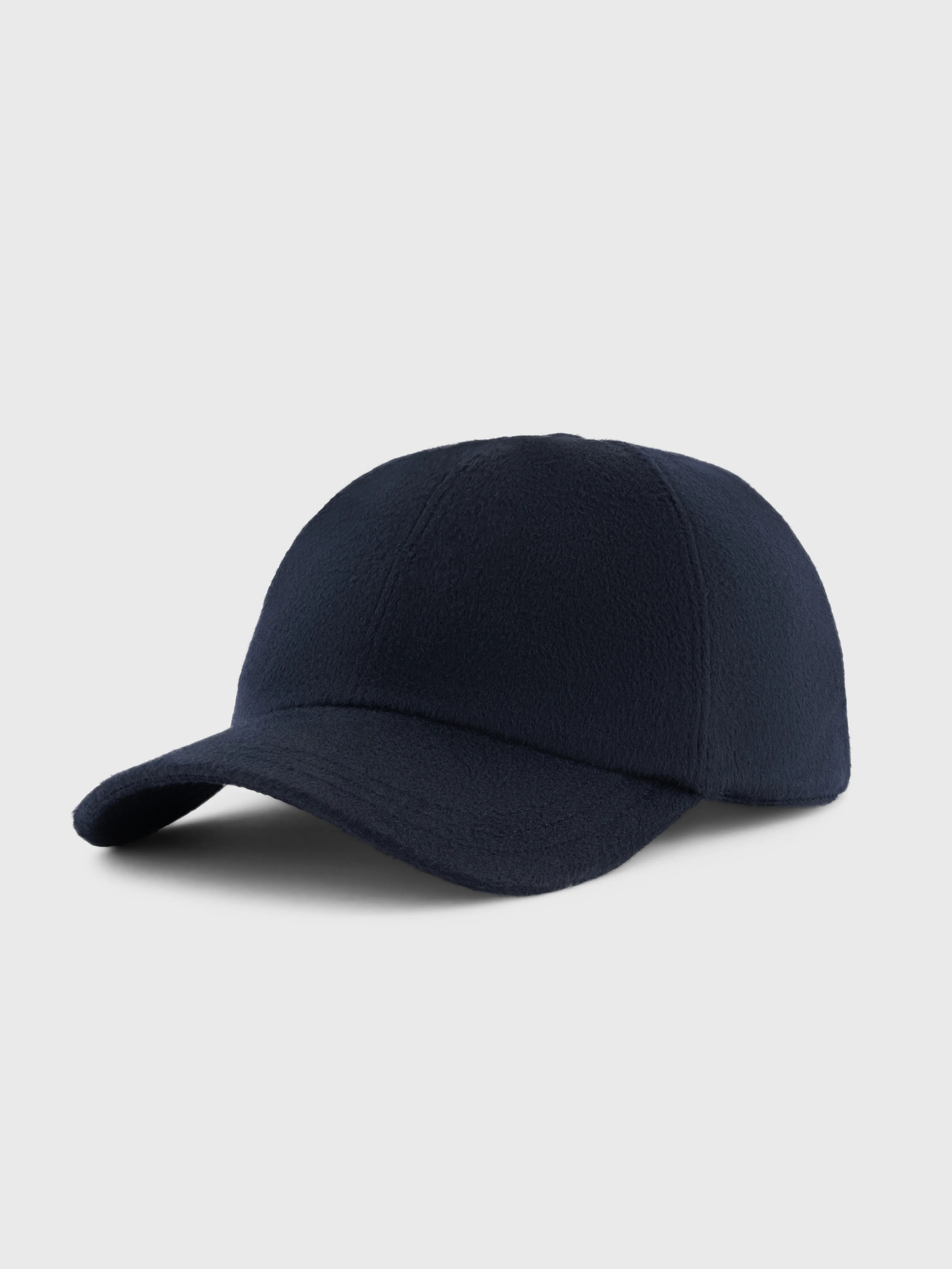 Шапка с вышивкой ZILLI - Темно-морской