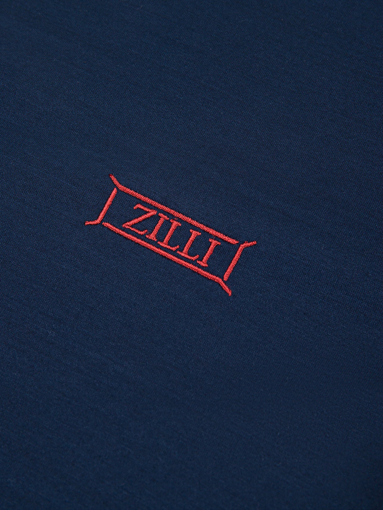 Хлопковая рубашка с круглым вырезом и надписью Zilli в микрорамке